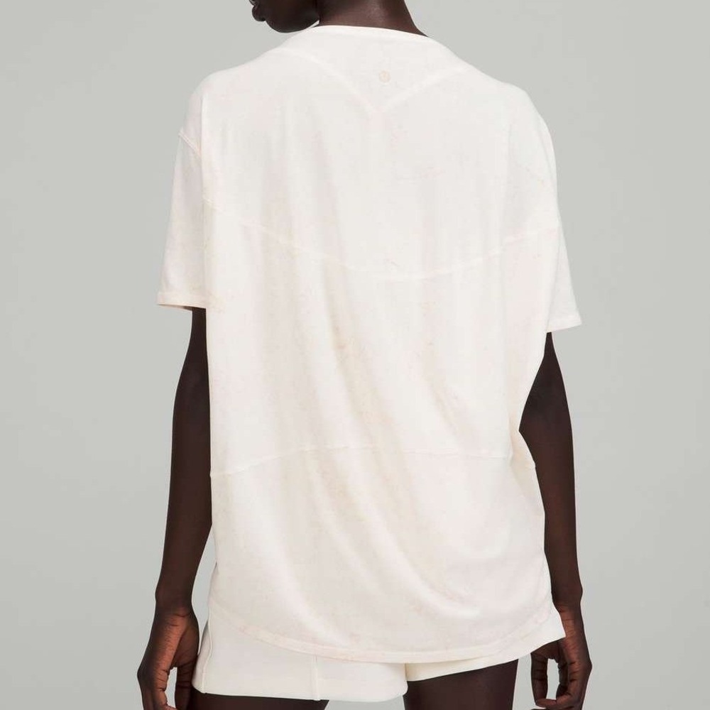 Lululemon 12 Back in Action T-Shirt Vitasea Lemon Sorbet Strawberry Milkshake